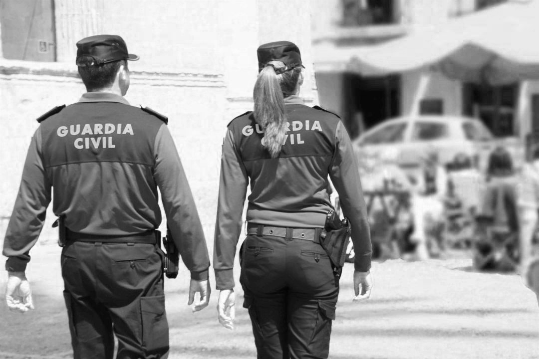 los-miembros-de-la-guardia-civil-podran-llevar-tatuajes-que-sean-visibles-con-el-uniforme